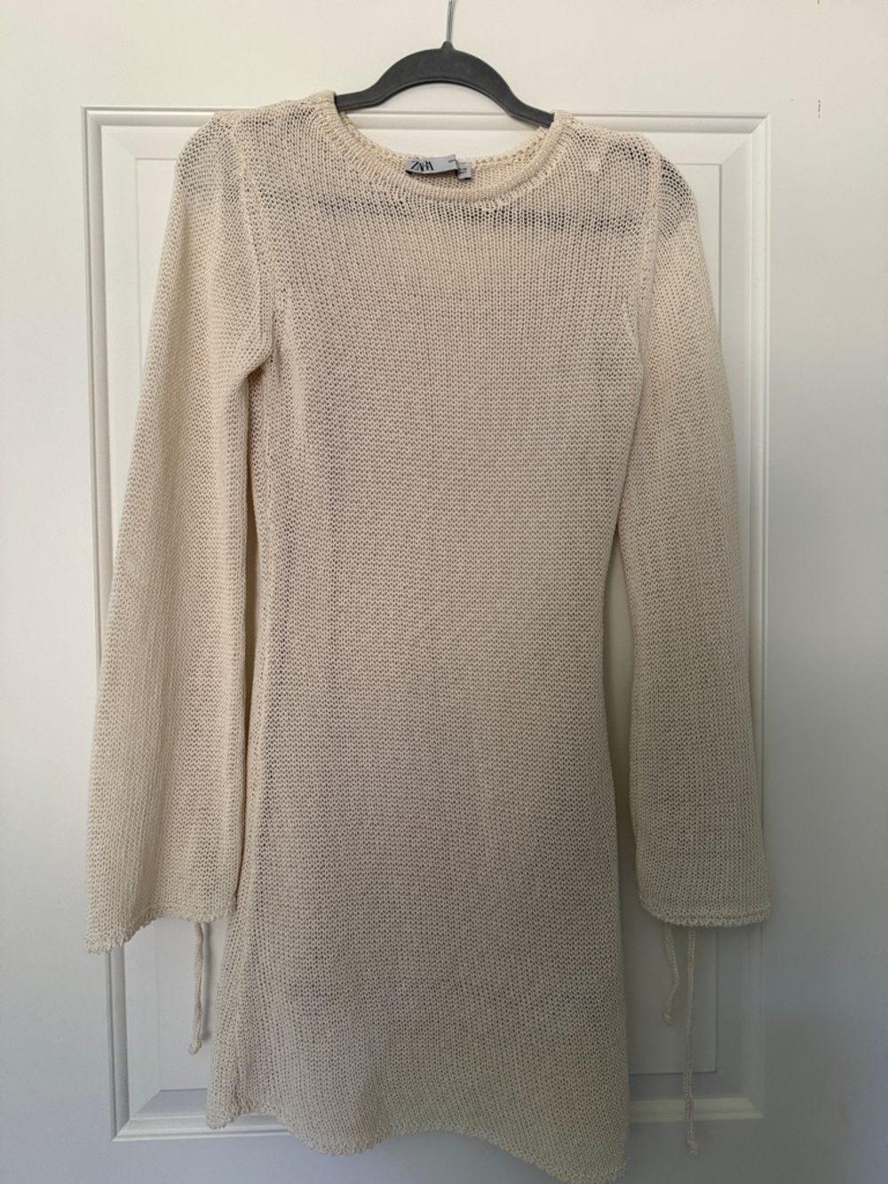 Zara Cream Long-Sleeve Knit Shift Dress - Picture 3 of 8